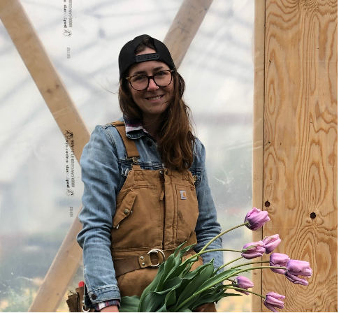 Cut flowers grown sustainably - Feeder Flower Farm