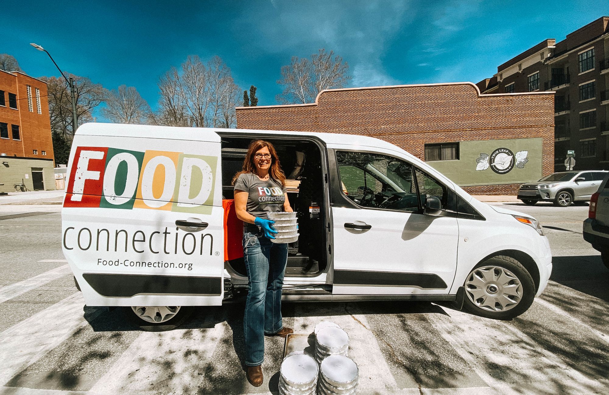 Reduce Food Waste and Ease Hunger - Food Connection