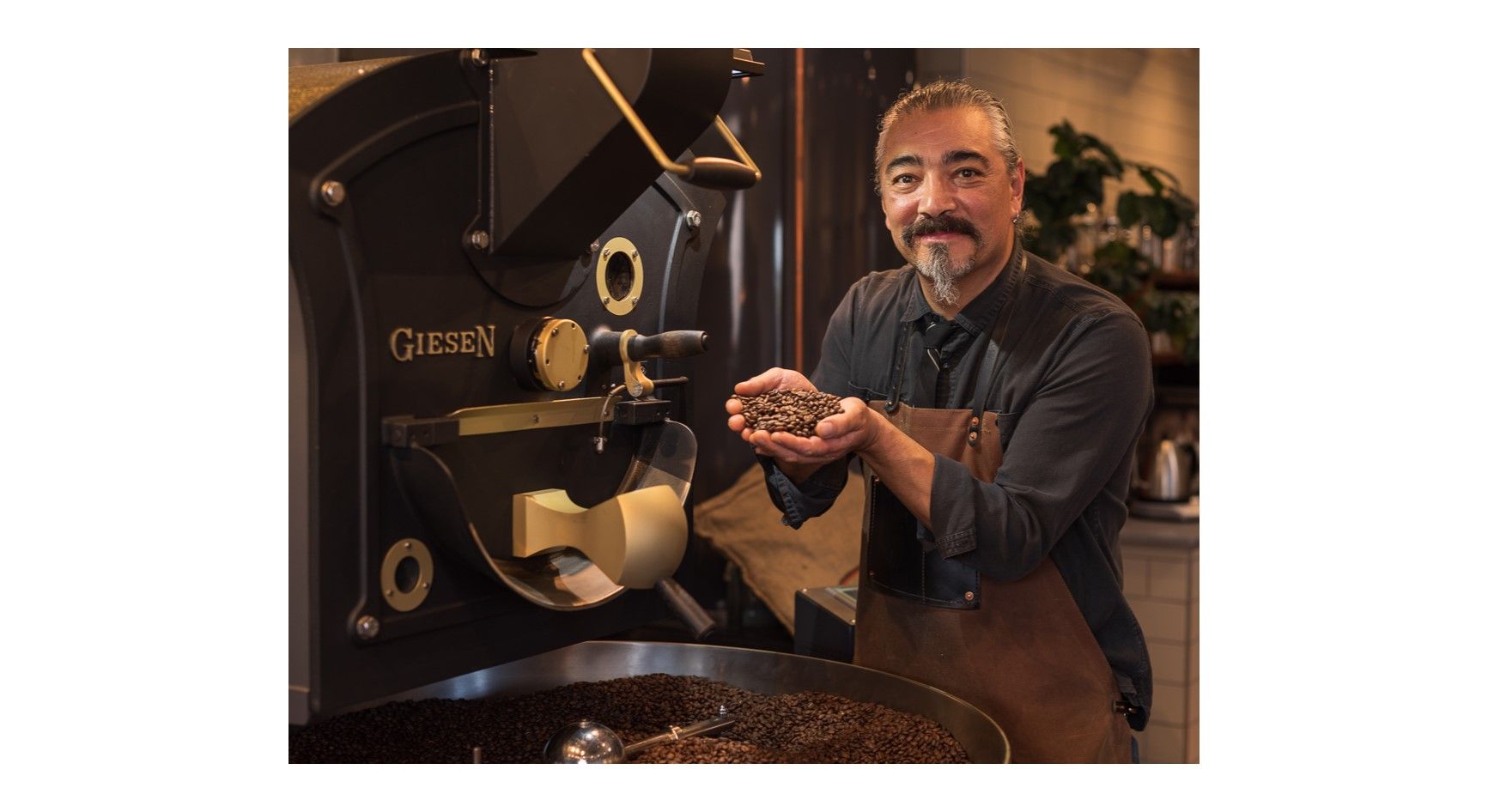 Cutbow Coffee Roastology - Paul Gallegos