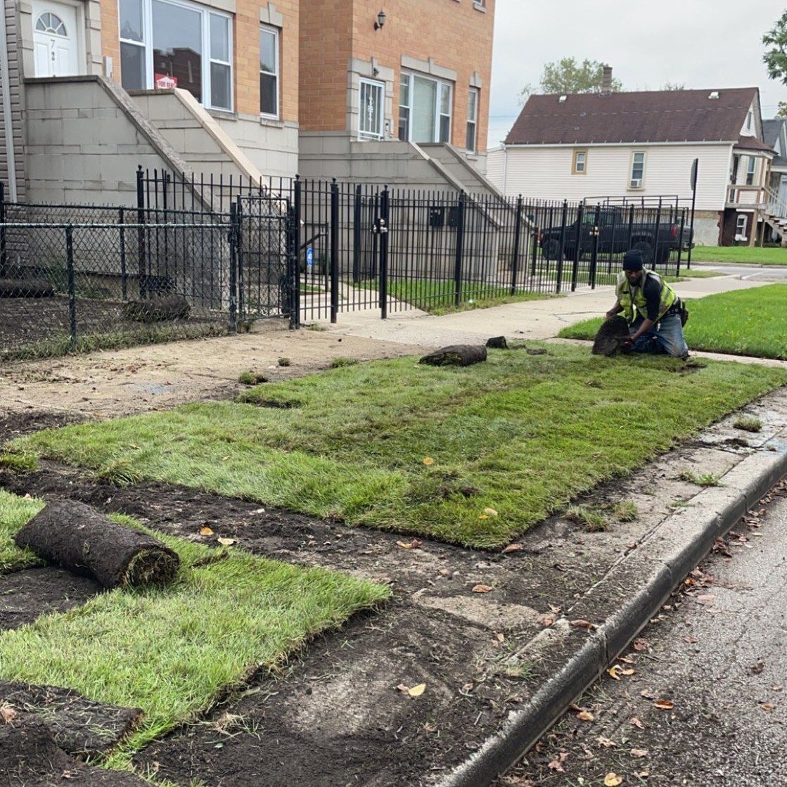 Lawn & Order Landscaping Chicago - Kathy Pilcher